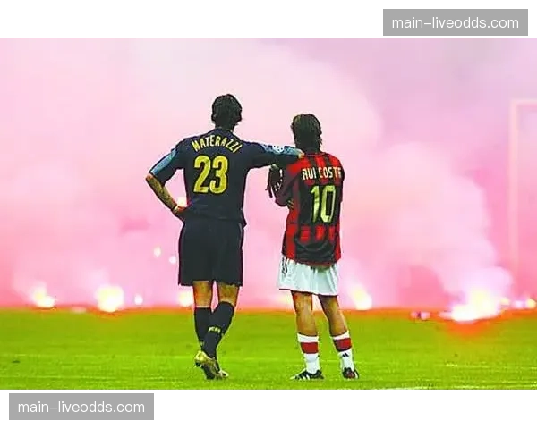 特写:副赛选手罗布森赛后于后台与家人视频通话的温情时刻 特写:副赛选手罗布森赛后于后台与家人视频通话的温情时刻