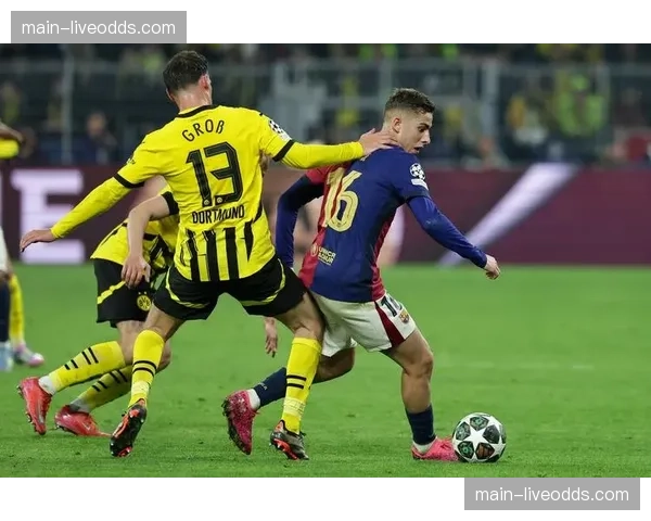 欧洲冠军联赛半决赛:巴塞罗那力克基尔,率先晋级决赛 欧洲冠军联赛半决赛:巴塞罗那力克基尔,率先晋级决赛